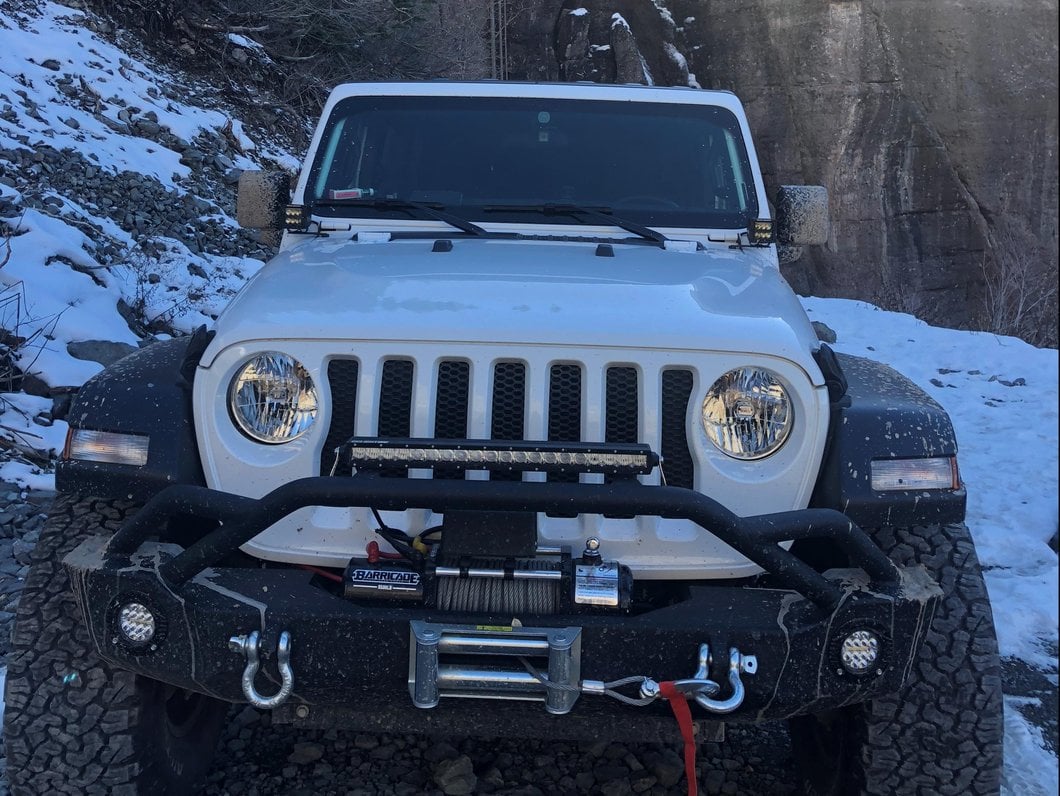 Barricade Extreme HD Front Bumper with 9,500 lb. Winch (18-25 Jeep Wrangler JL)