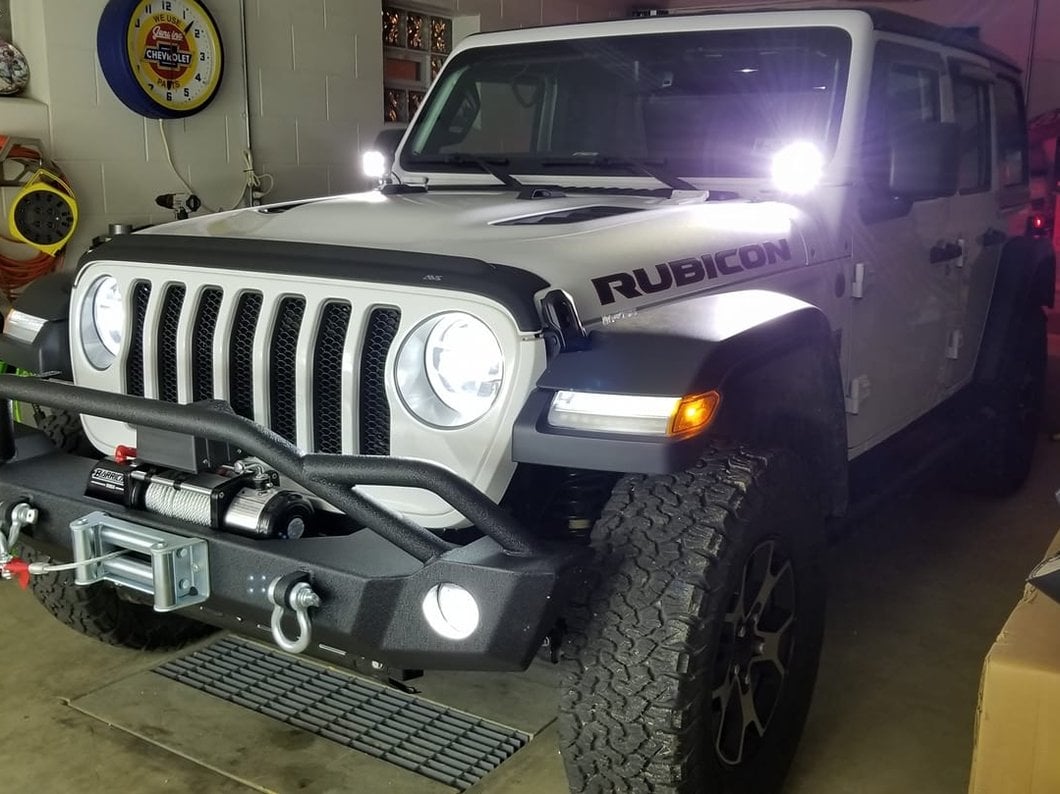 Barricade Extreme HD Front Bumper with 9,500 lb. Winch (18-25 Jeep Wrangler JL)