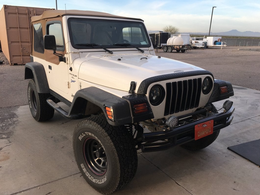 Barricade Double Tubular Front Bumper; Gloss Black (87-06 Jeep Wrangler YJ & TJ)