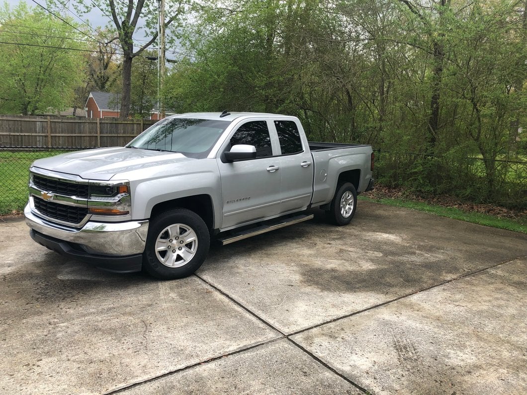 Barricade T4 Side Step Bars; Rocker Mount; Stainless Steel (14-18 Silverado 1500 Double Cab, Crew Cab)