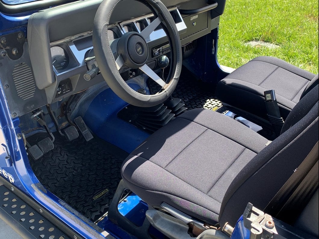 Barricade Front and Rear Floor Mats; Black (87-95 Jeep Wrangler YJ)
