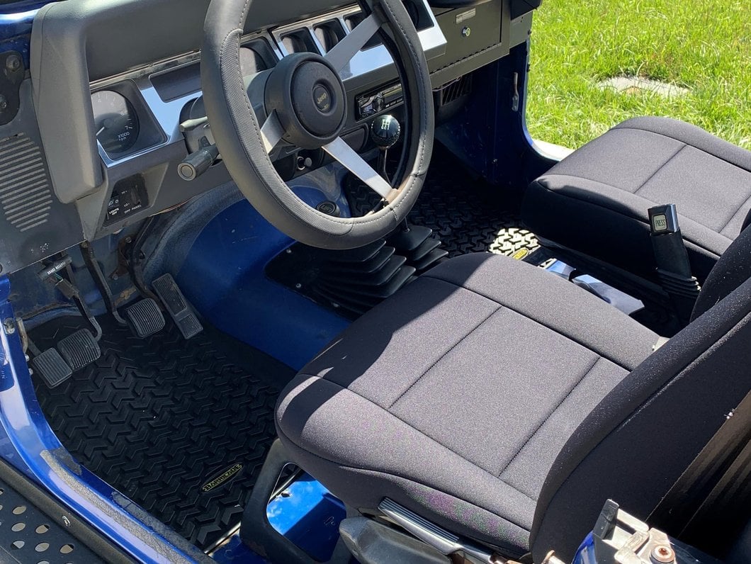 Barricade Front Floor Mats; Black (87-95 Jeep Wrangler YJ)