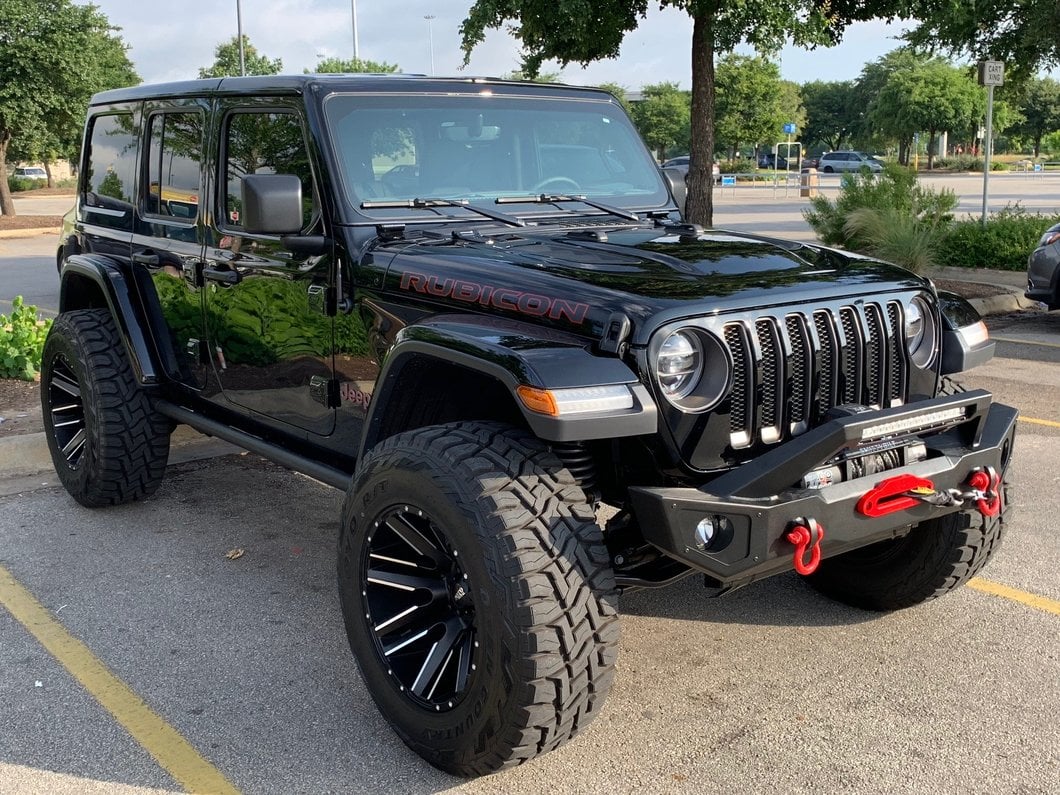 Barricade HD Front Bumper with 20-Inch Light Bar (18-25 Jeep Wrangler JL)