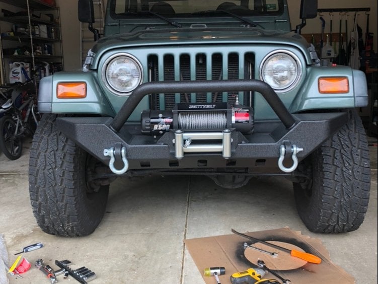 Barricade Adventure HD Front Bumper with D-Rings (87-06 Jeep Wrangler YJ & TJ)