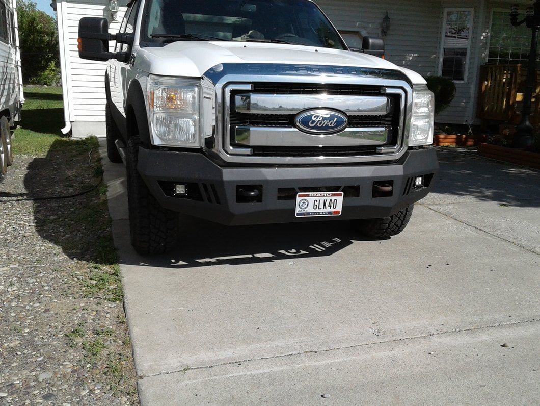 Barricade HD Front Bumper with LED Fog Lights (11-16 F-250 Super Duty)