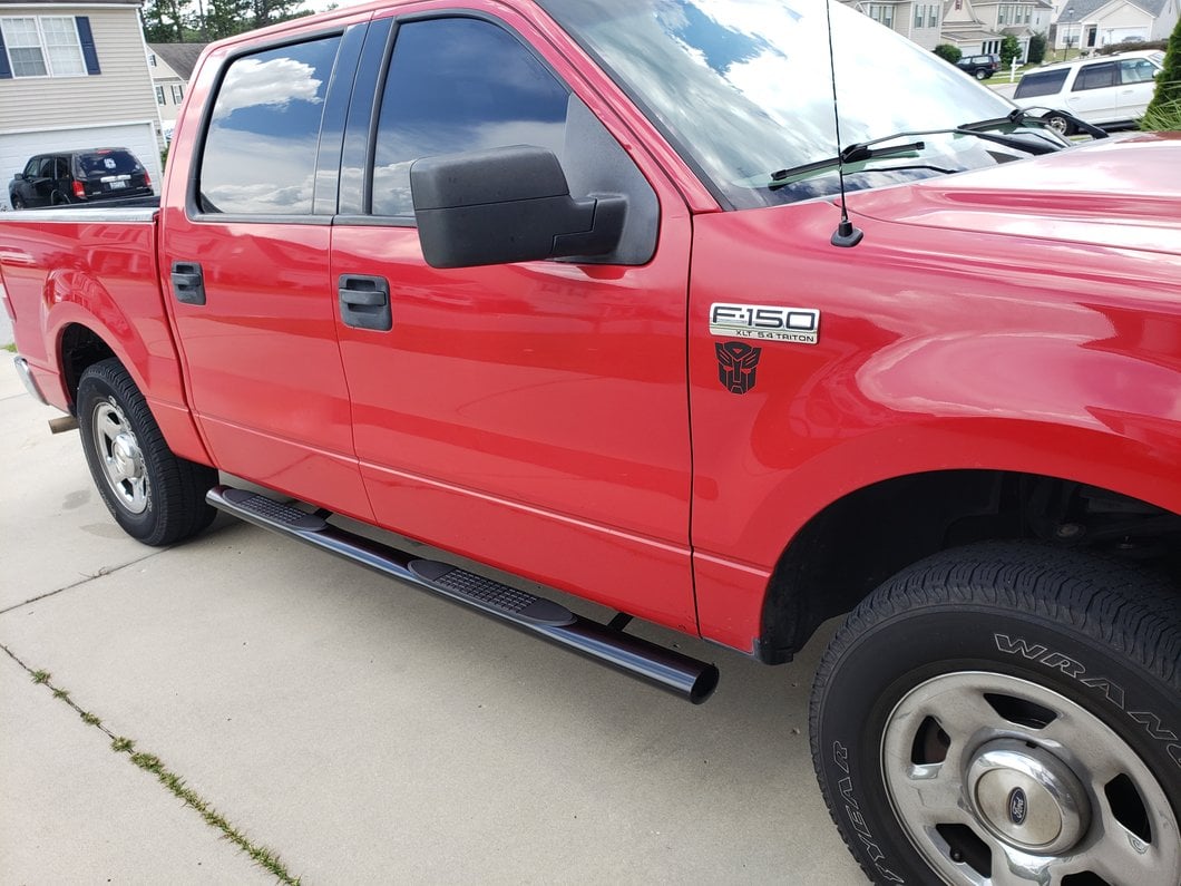 Barricade 4-Inch Oval Straight End Side Step Bars; Gloss Black (04-08 F-150)