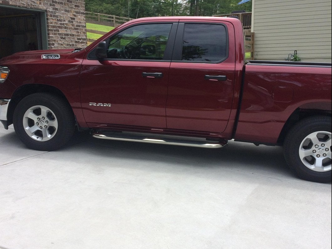 Barricade 4-Inch Oval Bent End Side Step Bars; Stainless Steel (19-25 RAM 1500 Quad Cab)