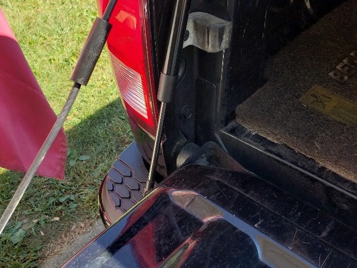 Barricade Tailgate Assist (09-18 RAM 1500)