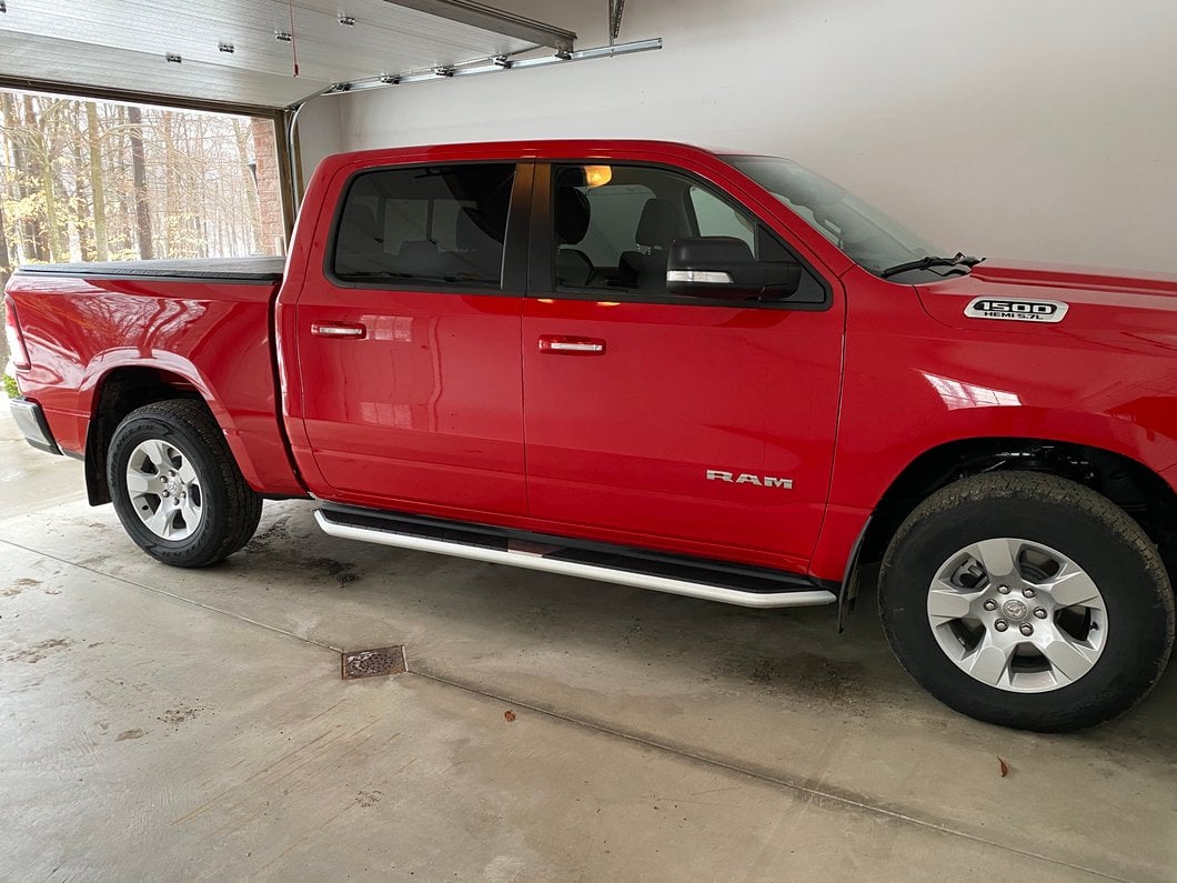 Barricade Pioneer Aluminum Running Boards (19-25 RAM 1500 Crew Cab)