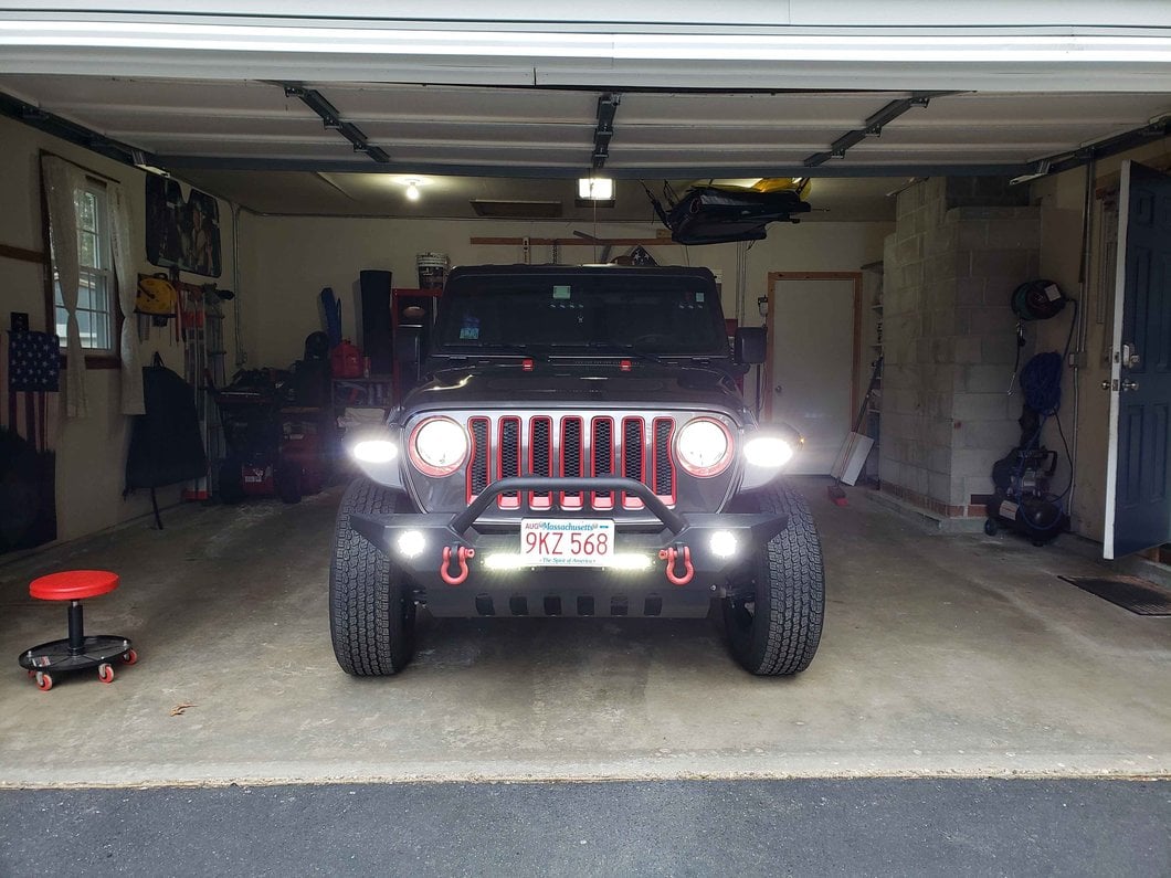 Barricade Single Replacement LED Light for Barricade Trail Force HD Bumper Only; Rectangle Light