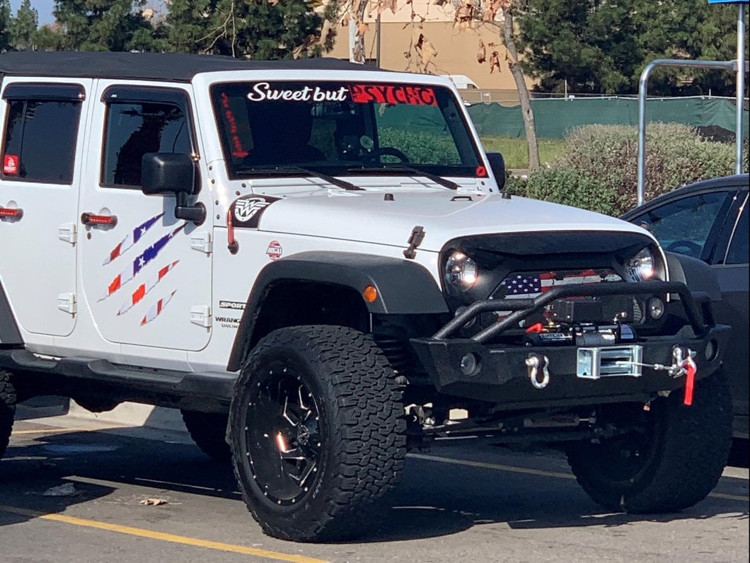 Barricade Extreme HD Front Bumper with 9,500 lb. Winch (07-18 Jeep Wrangler JK)