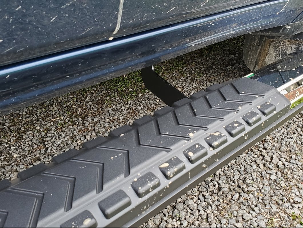 Barricade Saber 5-Inch Aluminum Side Step Bars; Stainless Cover Plates (19-25 RAM 1500 Quad Cab)