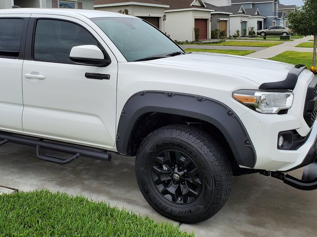 Barricade 3-Inch Bull Bar; Black (16-23 Tacoma)