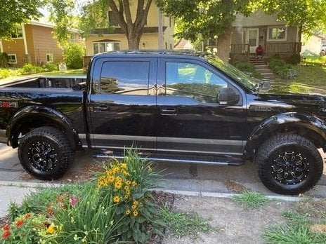 Barricade Premium Molded Fender Flares (15-17 F-150, Excluding Raptor)