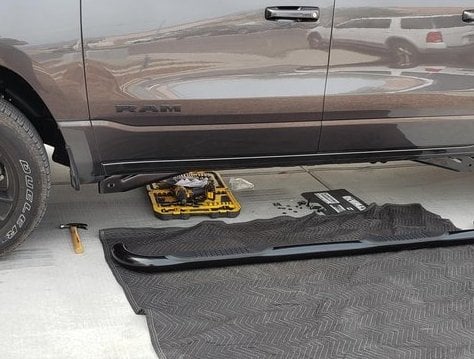 Barricade 3-Inch Side Step Bars; Black (19-25 RAM 1500 Crew Cab)