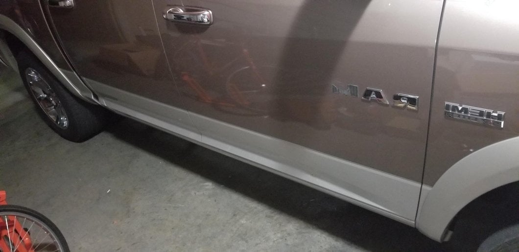 Barricade 4-Inch Flat Oval Running Boards; Stainless Steel (09-18 RAM 1500 Crew Cab)