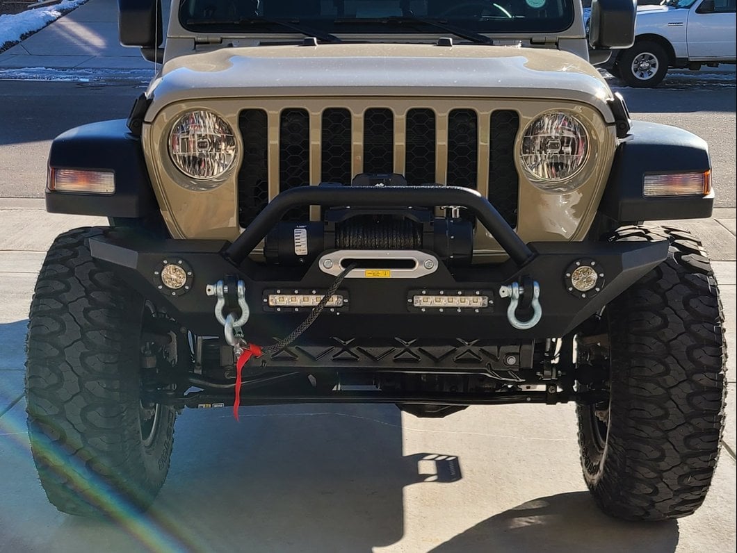 Barricade Trail Force HD Front Bumper with LED Lights (20-25 Jeep Gladiator JT)