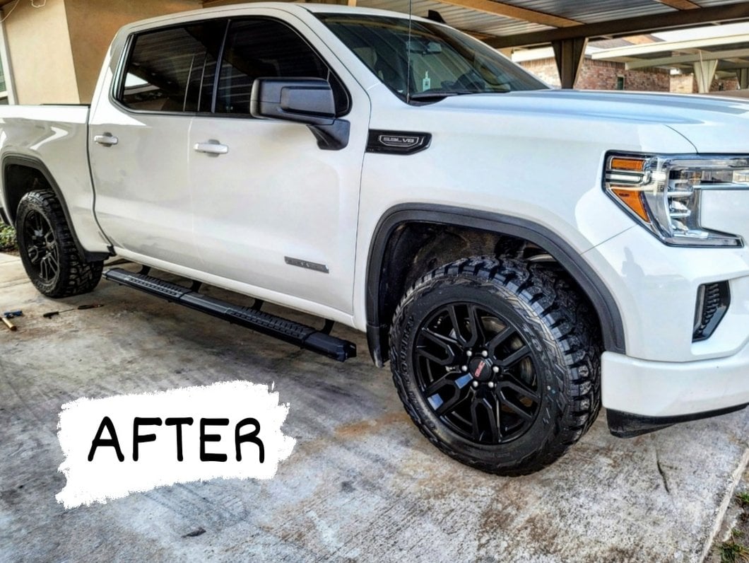Barricade Saber 5-Inch Aluminum Side Step Bars; Black Cover Plates (19-25 Sierra 1500 Crew Cab)
