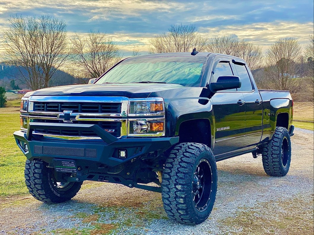 Barricade HD Off-Road Front Bumper with LED Lighting (14-15 Silverado 1500)
