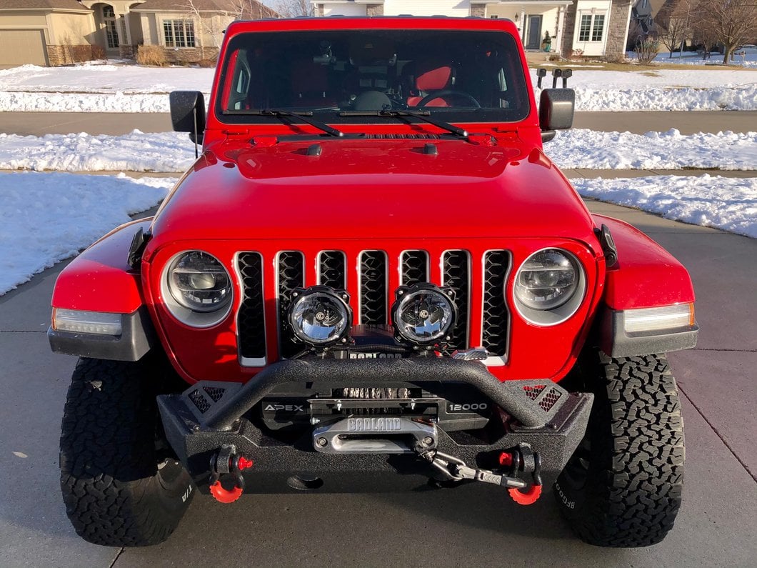 Barricade Battalion Stubby Front Bumper (20-25 Jeep Gladiator JT)