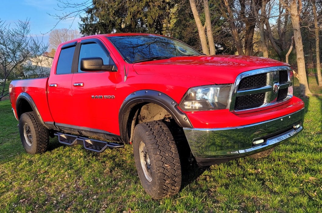 Barricade HD Drop Side Step Bars (09-18 RAM 1500 Quad Cab)