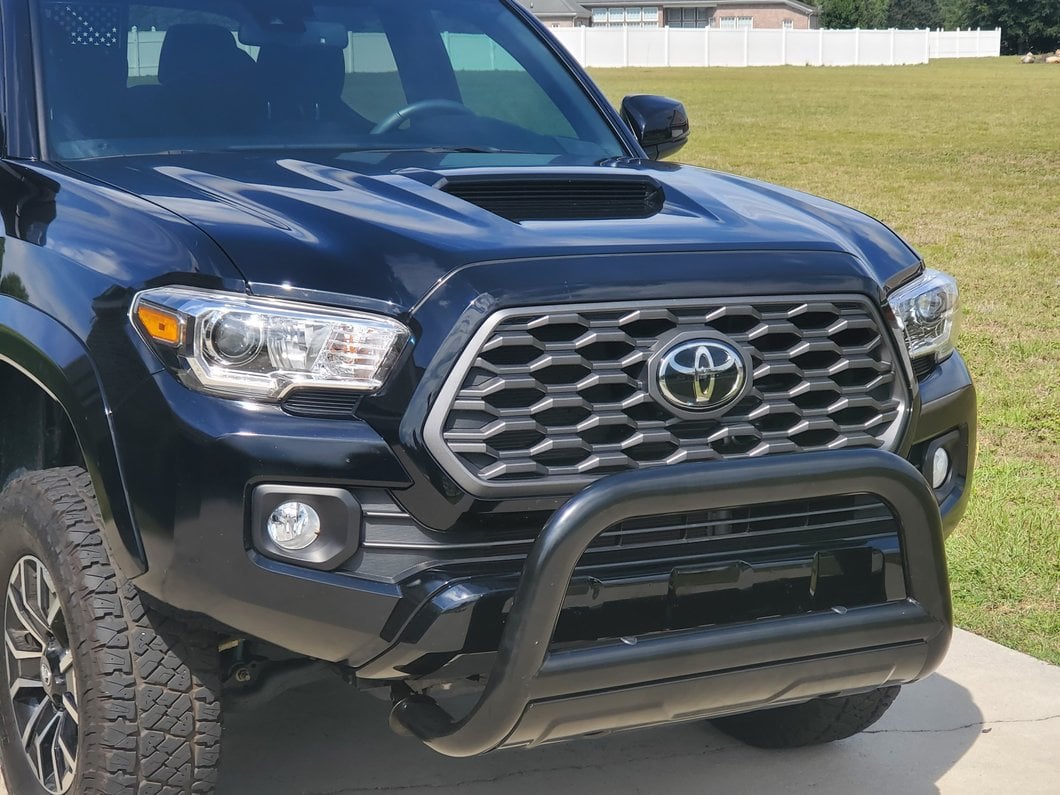 Barricade 3.50-Inch Oval Bull Bar with Skid Plate; Black (16-23 Tacoma)