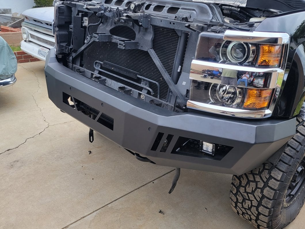 Barricade HD Front Bumper with LED Fog Lights (15-19 Silverado 2500 HD)