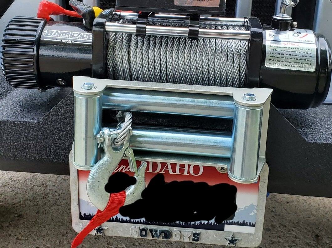 Barricade 10,000 lb. Winch with Wireless Control (Universal; Some Adaptation May Be Required)