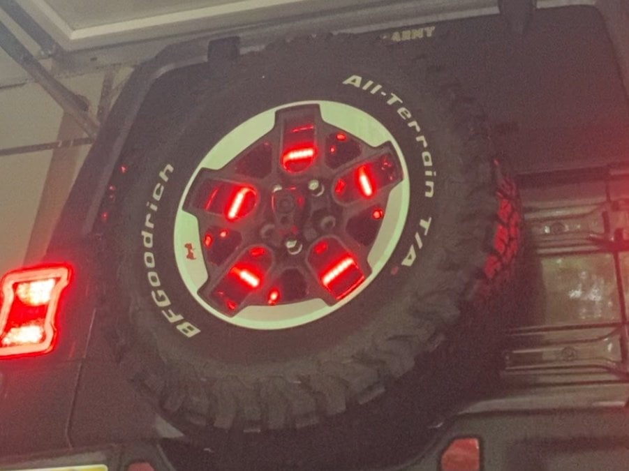 Barricade HD Auxiliary Brake Light (18-25 Jeep Wrangler JL)