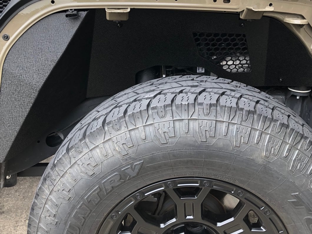Barricade Aluminum Inner Fender Liners; Front (20-25 Jeep Gladiator JT)
