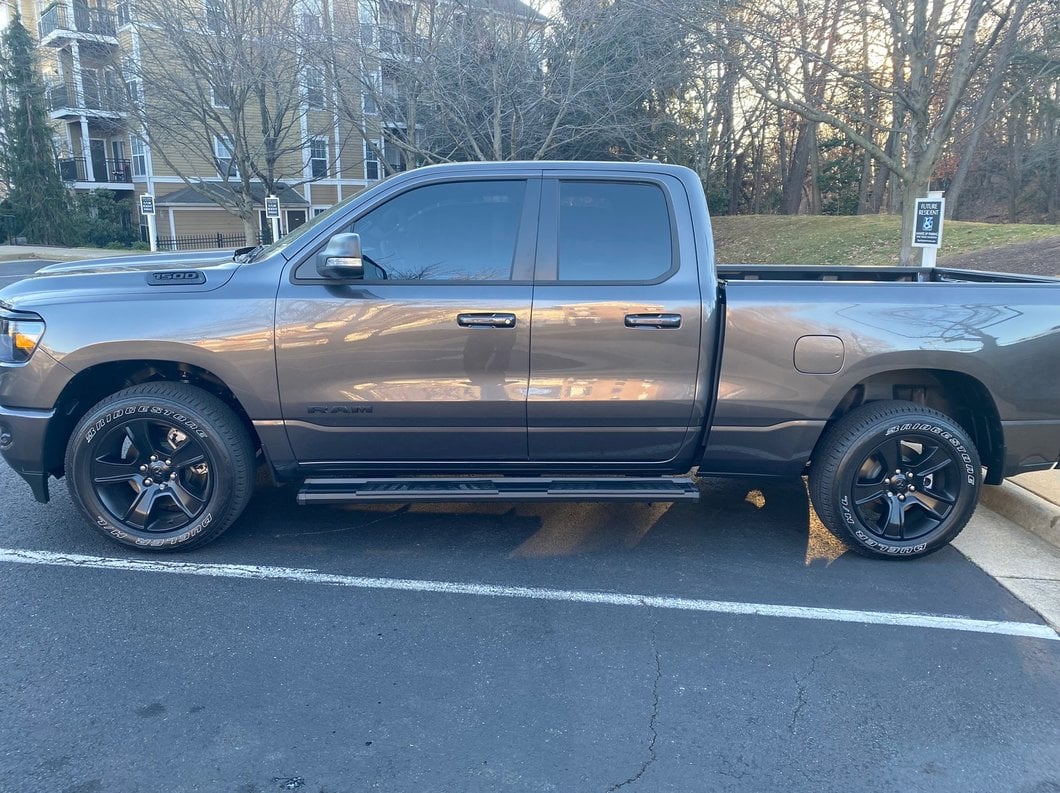Barricade S6 Running Boards; Black (19-25 RAM 1500 Quad Cab)