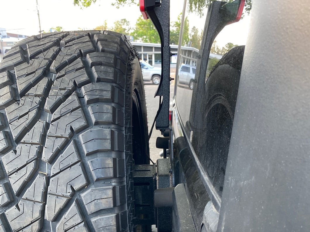 Barricade HD Spare Tire Mount (07-18 Jeep Wrangler JK)