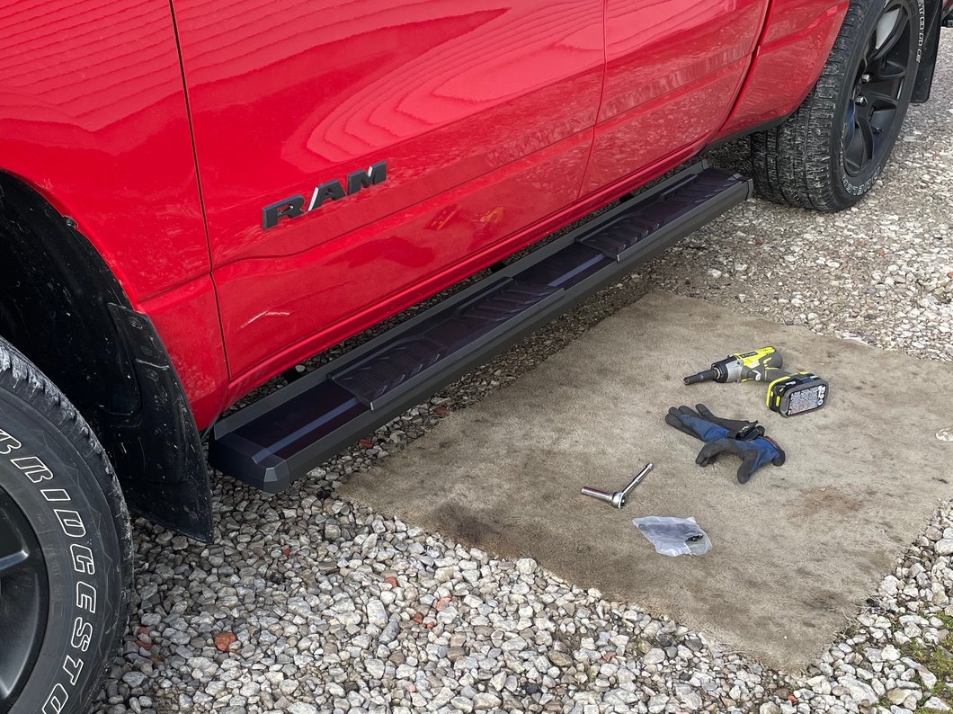 Barricade S6 Running Boards; Black (19-25 RAM 1500 Quad Cab)