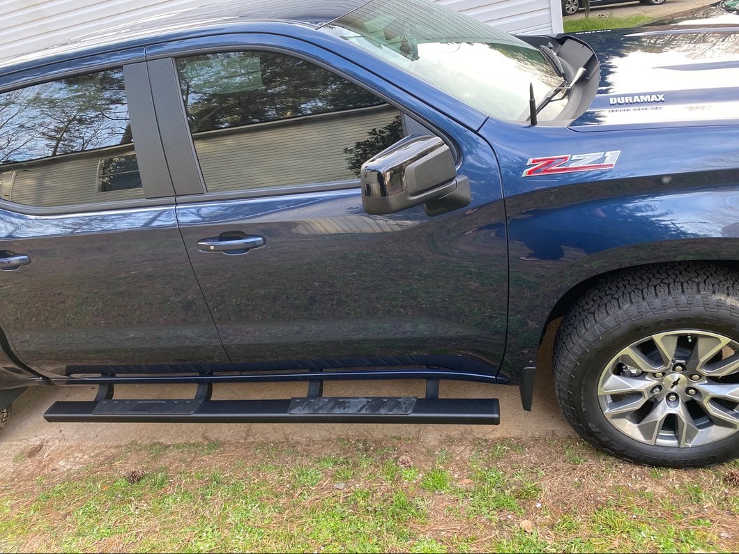 Barricade T4 Side Step Bars; Black (19-25 Silverado 1500 Crew Cab)