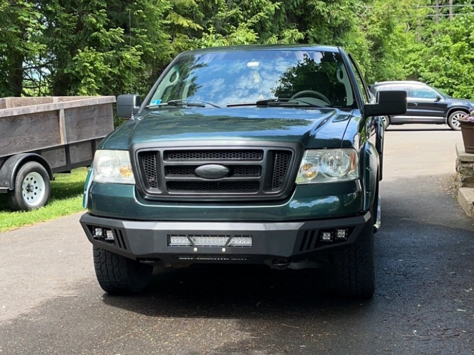 Barricade Extreme HD Front Bumper with LED Light Bar, Fog and Spot Lights (04-08 F-150)