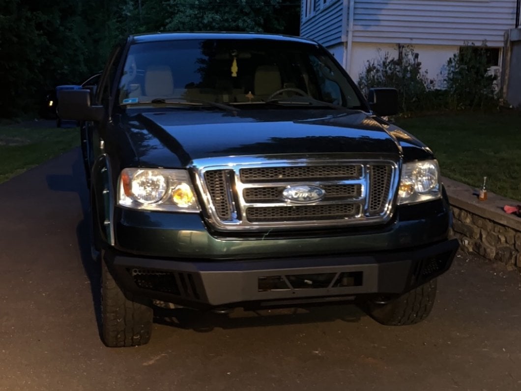 Barricade Extreme HD Front Bumper with LED Light Bar, Fog and Spot Lights (04-08 F-150)