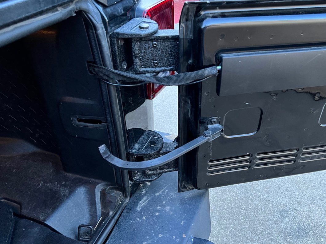 Barricade HD Tire Carrier Bracket for OEM Tire Mount (07-18 Jeep Wrangler JK)