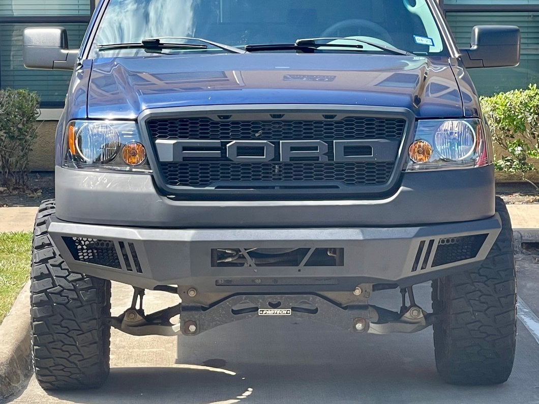 Barricade Extreme HD Front Bumper with LED Light Bar, Fog and Spot Lights (04-08 F-150)
