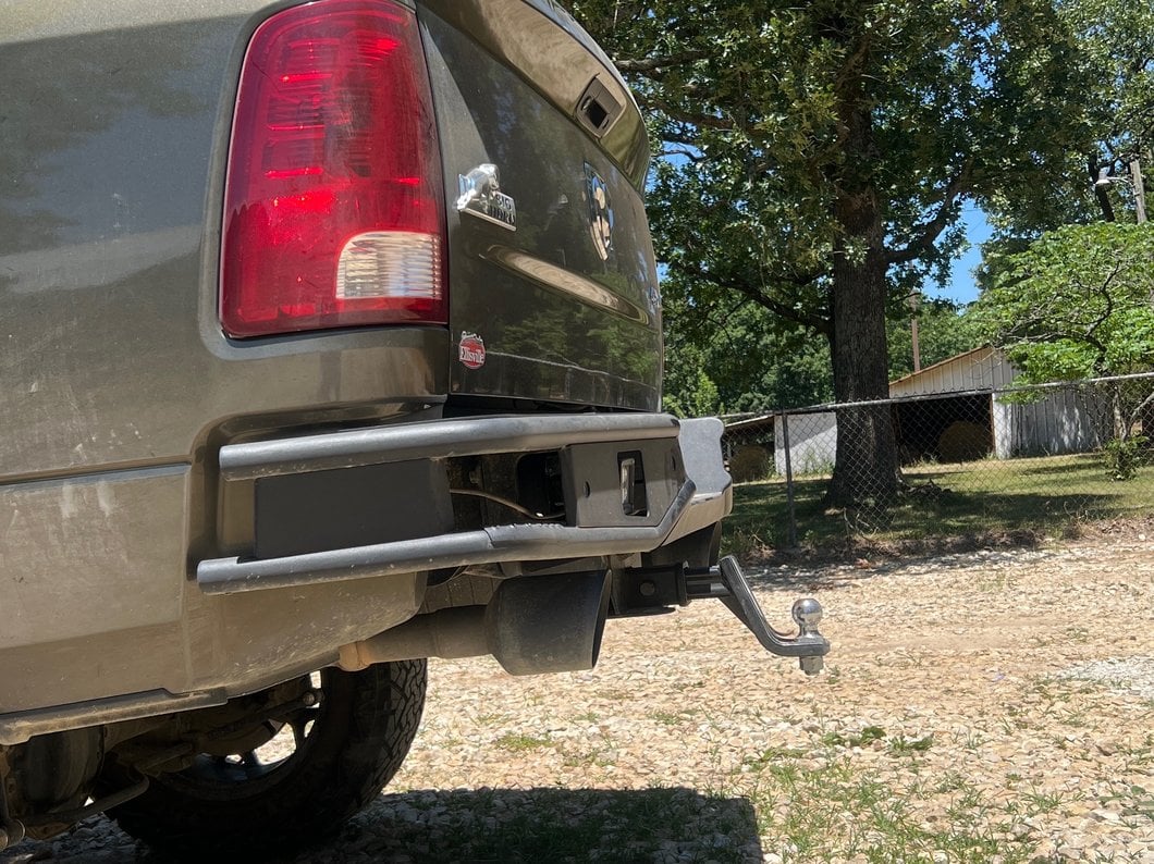 Barricade Tubular HD Rear Bumper with LED Fog Lights (09-18 RAM 1500)