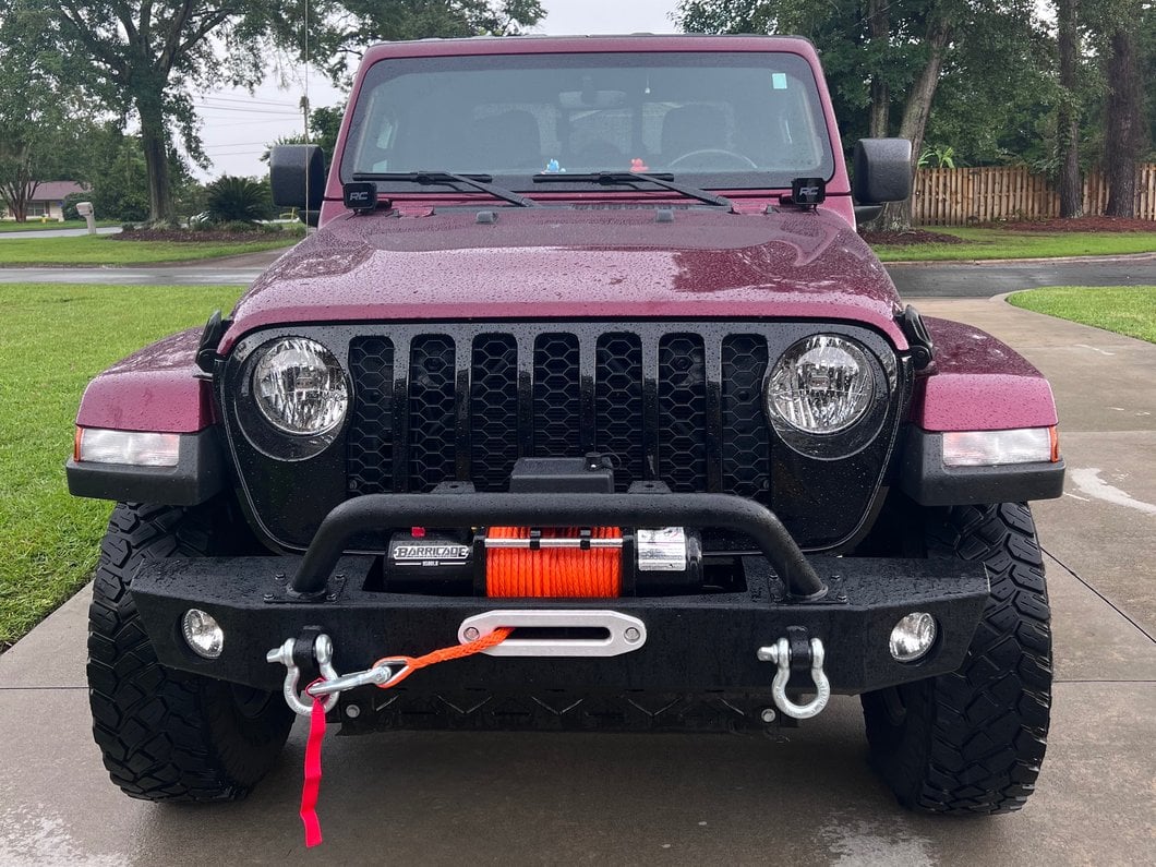 Barricade 9,500 lb. Winch with Synthetic Rope (Universal; Some Adaptation May Be Required)