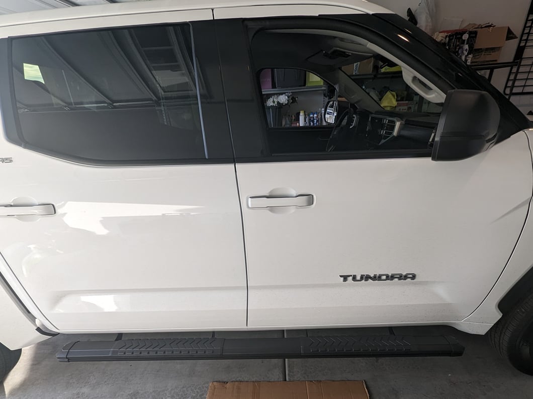 Barricade Saber 5-Inch Aluminum Side Step Bars; Black Cover Plates (22-25 Tundra CrewMax)