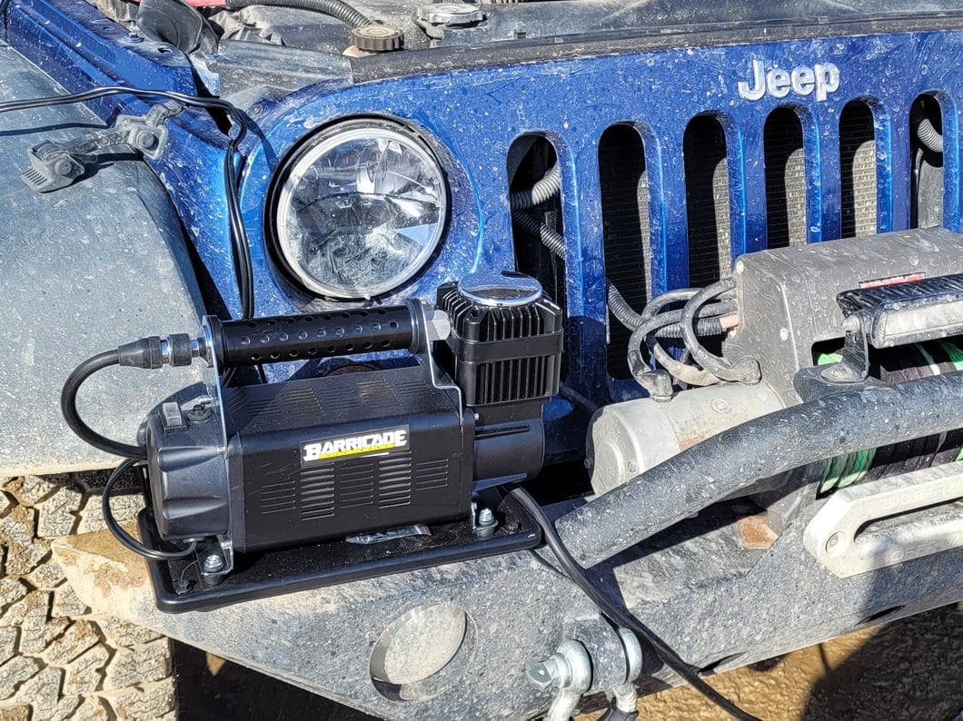 Barricade 12V Air Compressor; 150 PSI