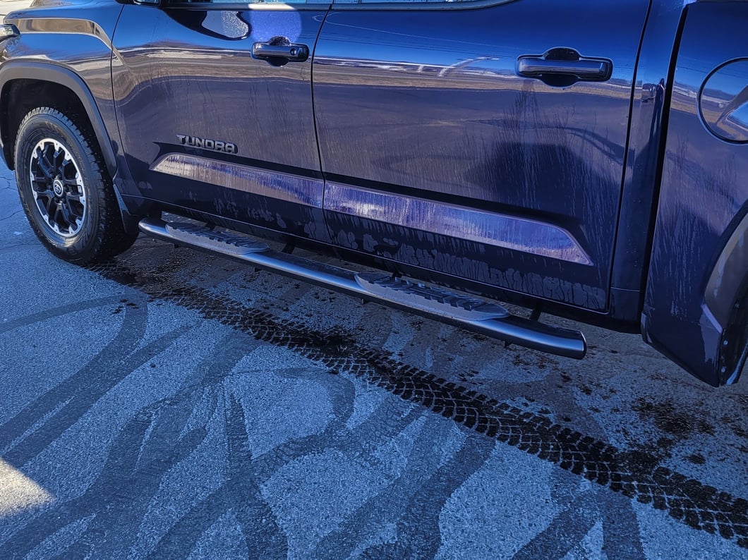 Barricade 5-Inch Oval Bent End Side Step Bars; Black (22-25 Tundra CrewMax)