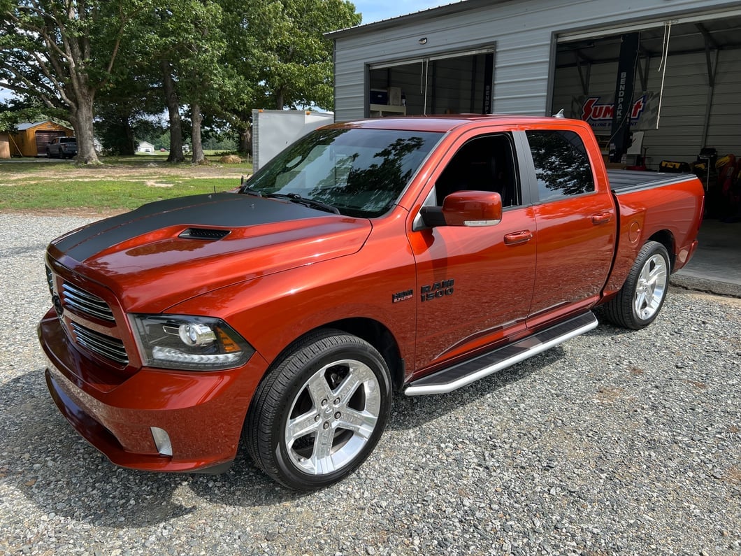 Barricade Pioneer Aluminum Running Boards (09-18 RAM 1500 Quad Cab, Crew Cab)
