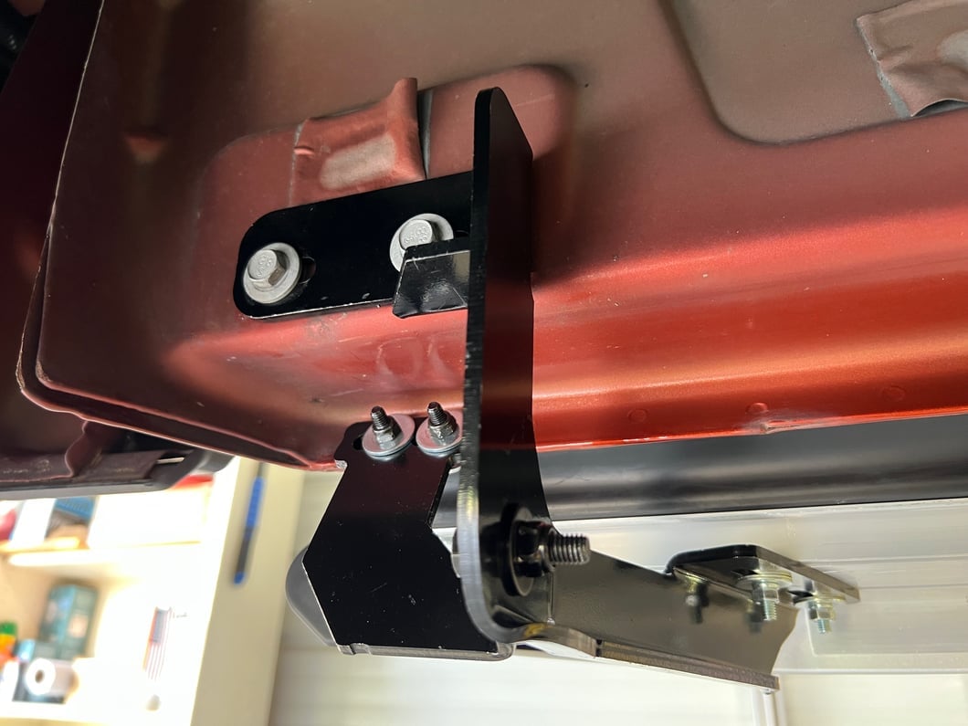 Barricade Pioneer Aluminum Running Boards (09-18 RAM 1500 Quad Cab, Crew Cab)