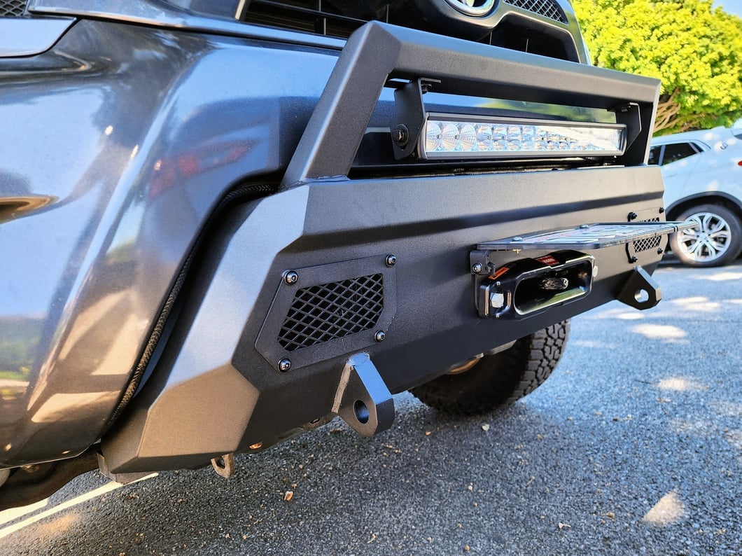 Barricade HD Stubby Front Bumper with Winch Mount and 20-Inch Single Row LED Light Bar (12-15 Tacoma)