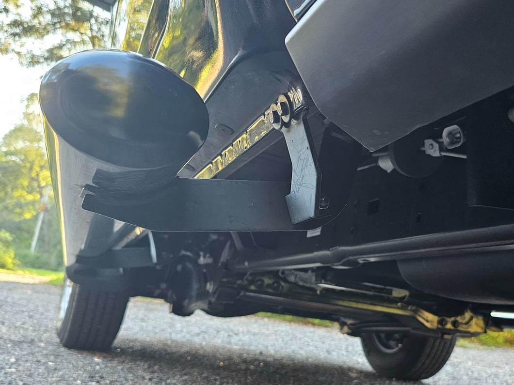 Barricade 4-Inch Oval Straight End Side Step Bars; Black (10-24 RAM 2500 Crew Cab)