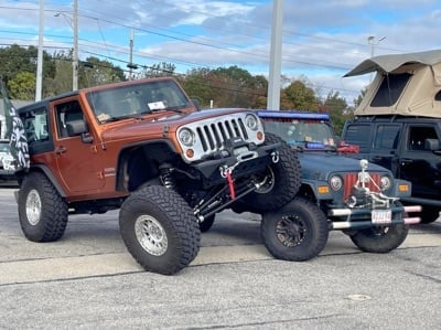 Barricade Stubby Winch Front Bumper with Stinger Bar (07-18 Jeep Wrangler JK)