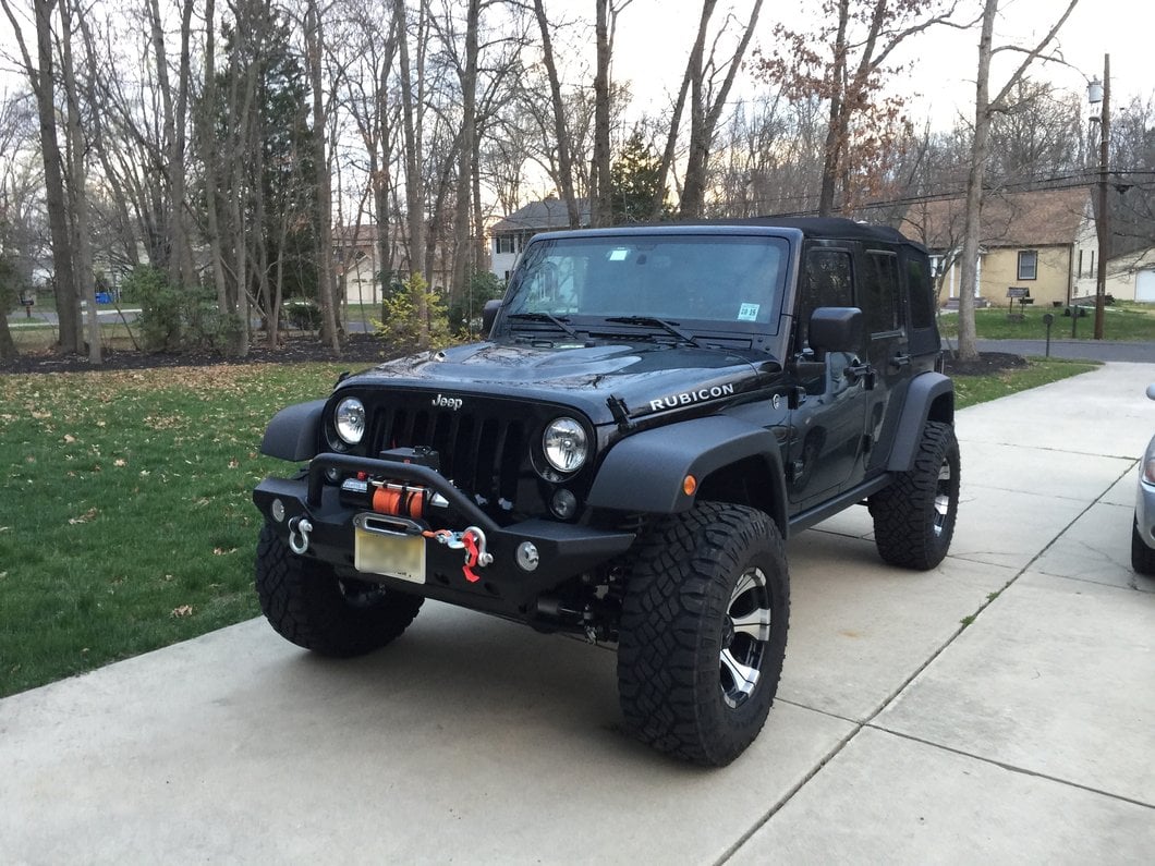 Barricade 9,500 lb. Winch with Synthetic Rope and Wireless Control (Universal; Some Adaptation May Be Required)