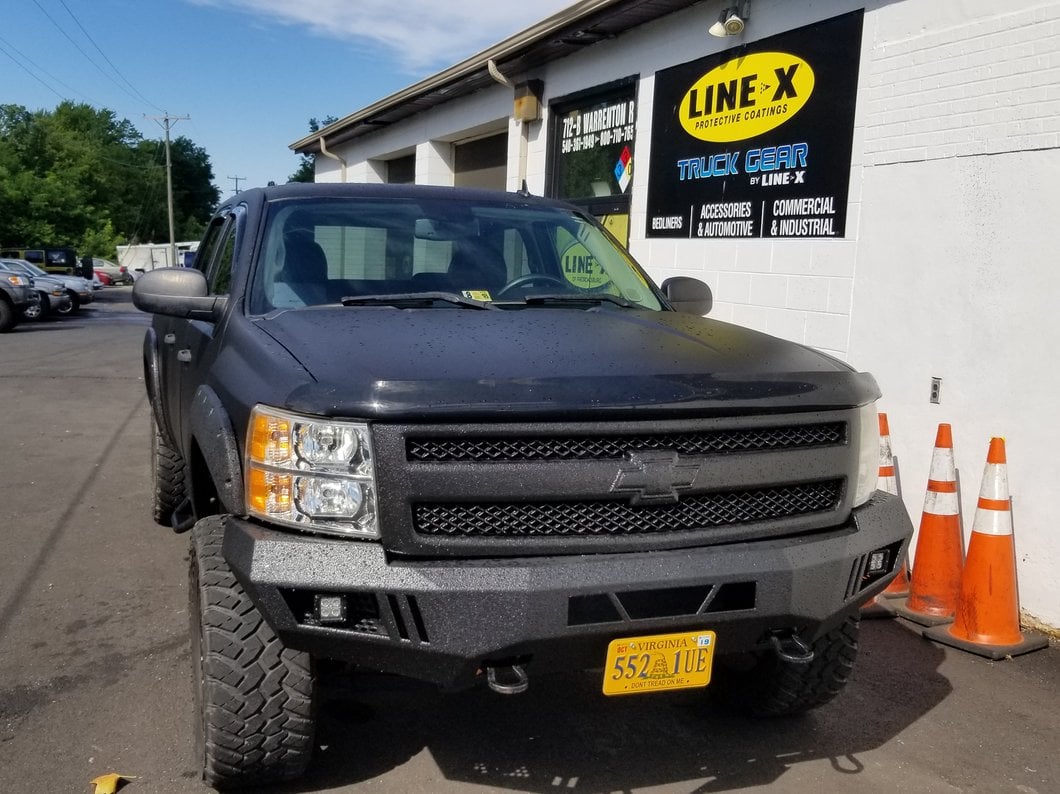 Barricade Extreme HD Front Bumper with LED Fog Lights (07-13 Silverado 1500)